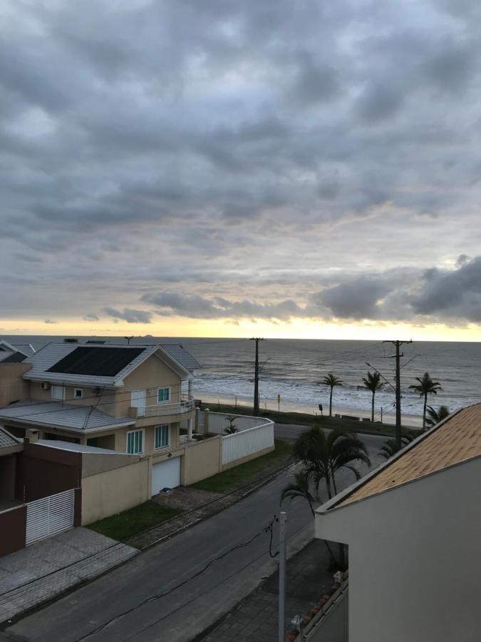 Lindo apartamento com vista para o mar Matinhos Exterior foto